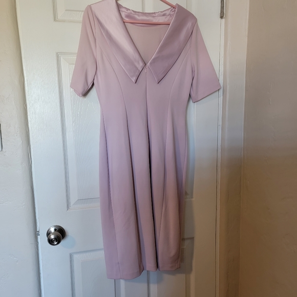 WHBM Sheath dress with Satin Vback in Cottage Rose Size 6 - Picture 2 of 8
